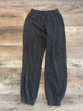 Hollister Black Women's Elastic-Waist Jogger Sweatpants EUC size XS